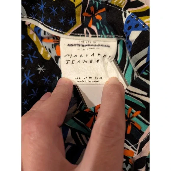 Anthropologie Margaret Jeane Leopard Top Size 6 Buttons 3/4 Sleeves Flaw - Picture 11 of 16